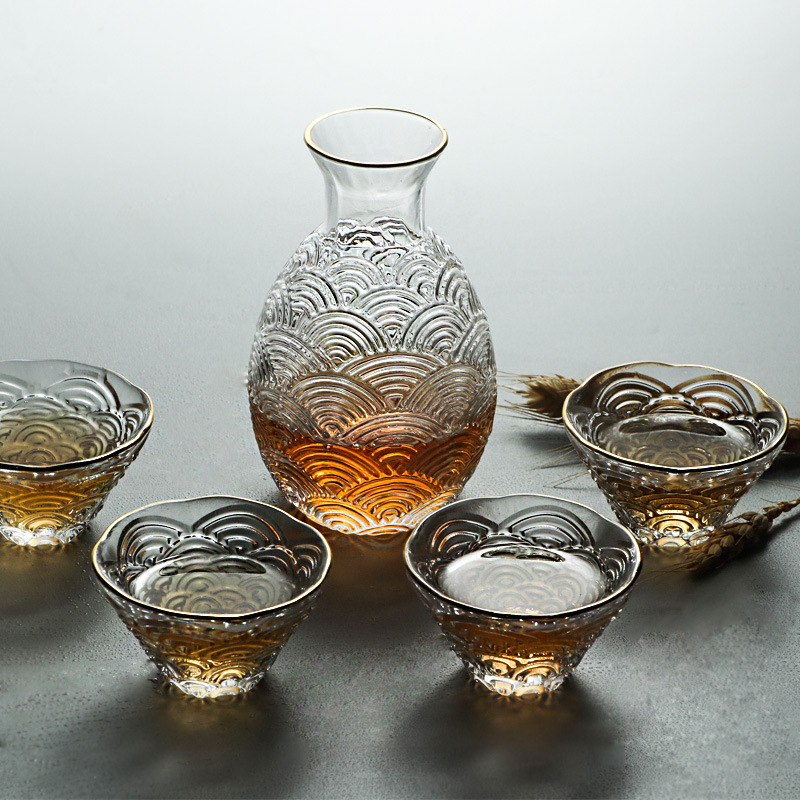 Japanisches Hammer-Sake-Set: G – Home Bar Set Bewertung und Preis